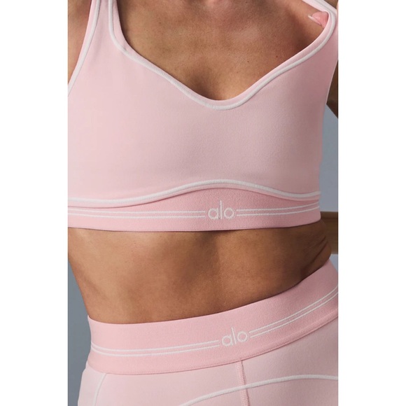 Alo Yoga Airbrush Heart Throb Bra Ballet Pink S - Picture 3 of 11